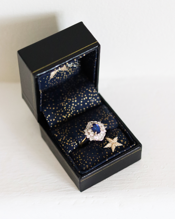 Vintage Sapphire & Diamond Ring