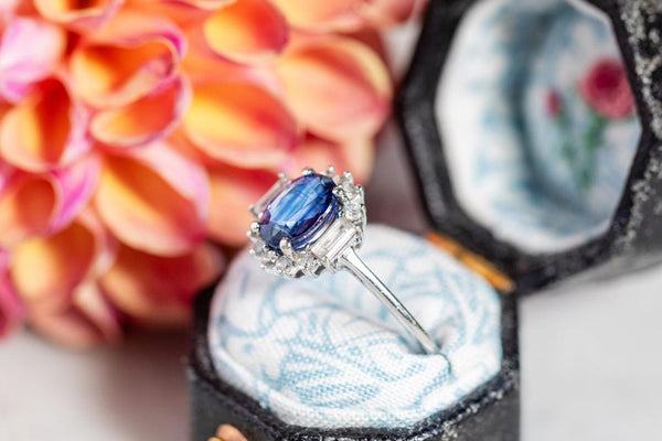 Sapphire & Diamond white gold ring