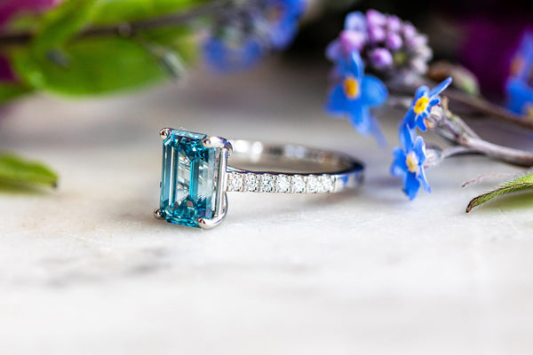 Vivid Blue Lab Diamond ring